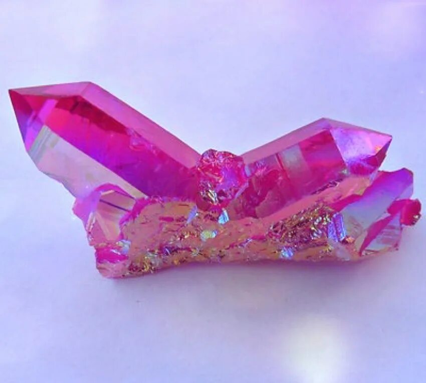 Красивые Кристаллы. Настоящие Кристаллы. Самые красивые розовые Кристаллы. Ярко розовый Кристалл. Crystal