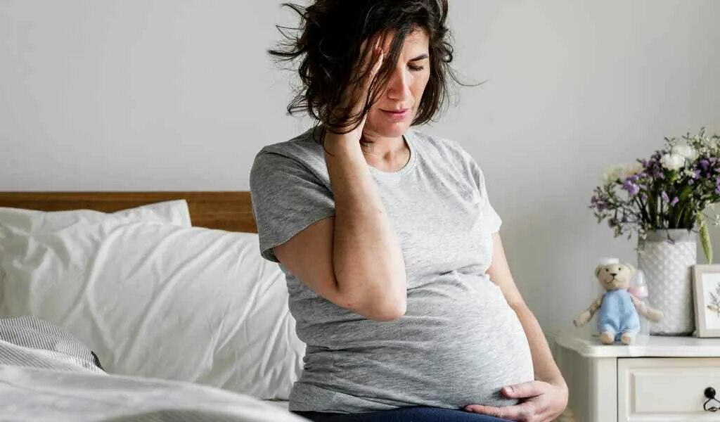 Беременность после длительного. Токсикоз беременных. Тошнота беременных. Тяжелая беременность.