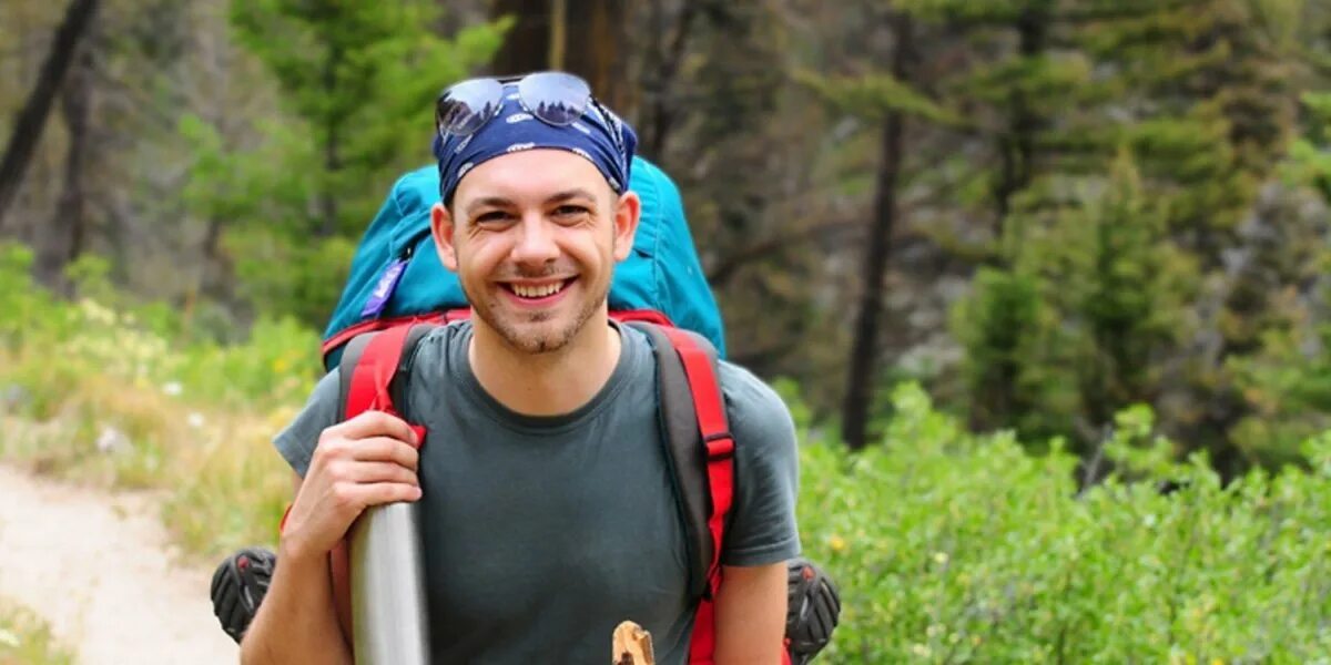 Туристский гид. Туризм экскурсии. Туристский гид. Экскурсовод на экскурсии. Культурно-познавательный туризм.