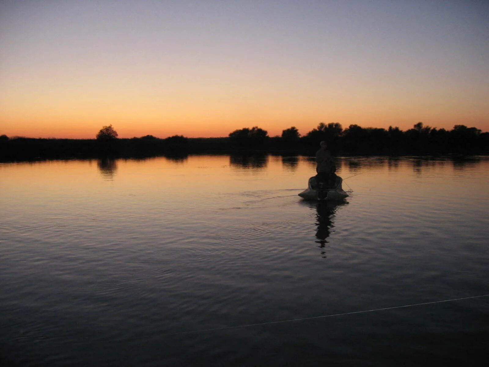 заход солнца в астрахани. заход солнца в астрахани. заход солнца в астрахани. рассвет в астрахани. волга рассвет астрахань.