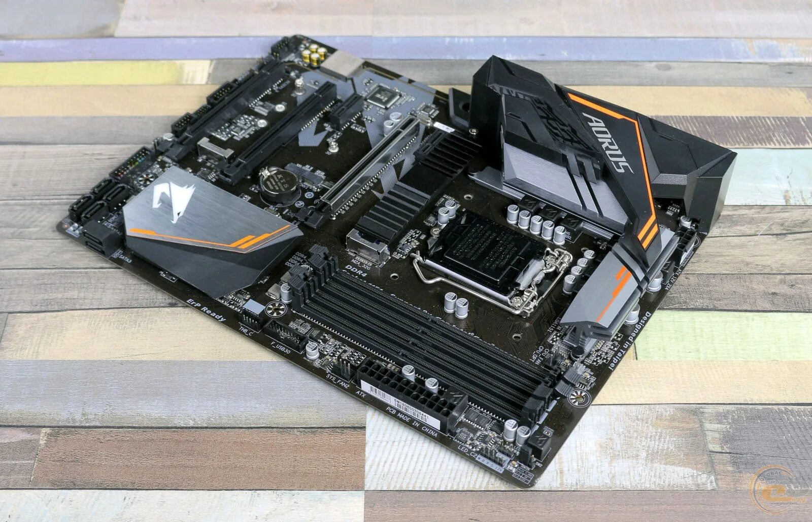 B360 gaming 3. Gigabyte b360 m AORUS Pro. Gigabyte b360 AORUS Gaming. Материнская плата Gigabyte b360 AORUS Gaming 3 WIFI. Gigabyte b660 hd3.