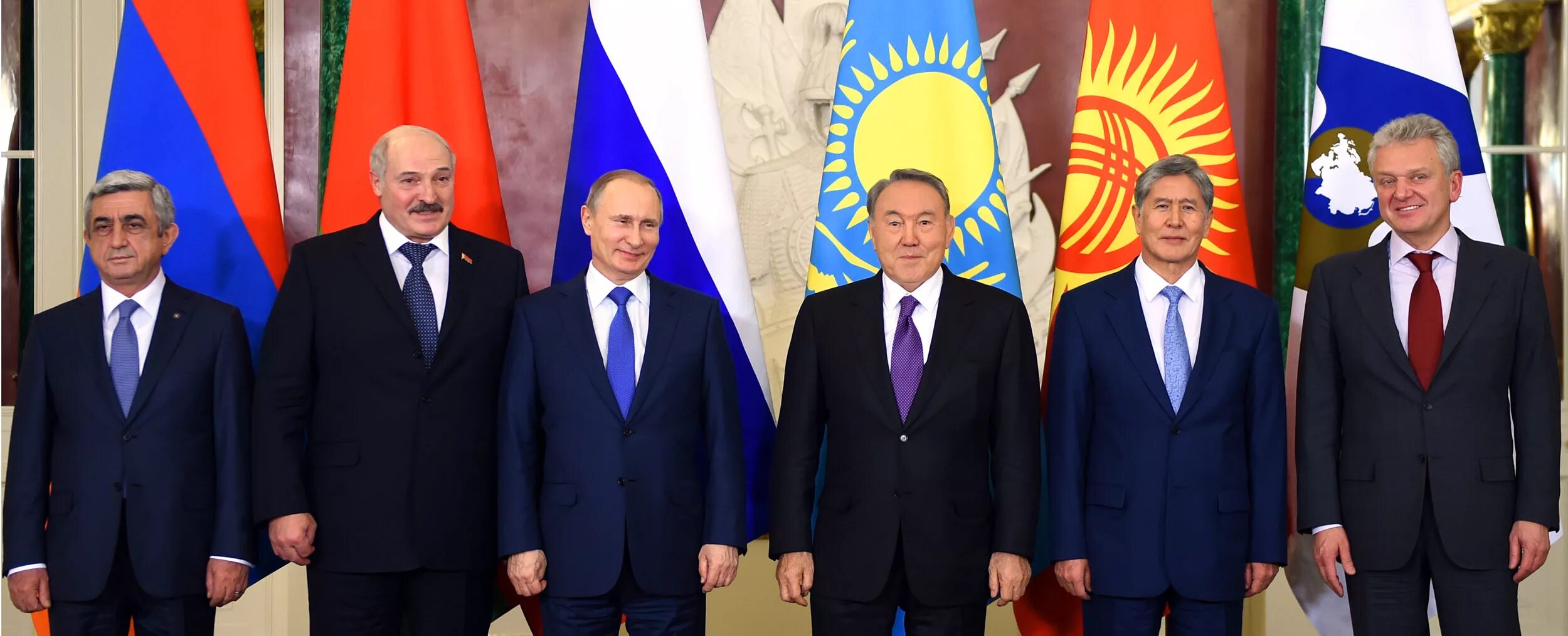 Международное признание казахстана. Саргсян и Обама. Лукашенко Кыргызстан.