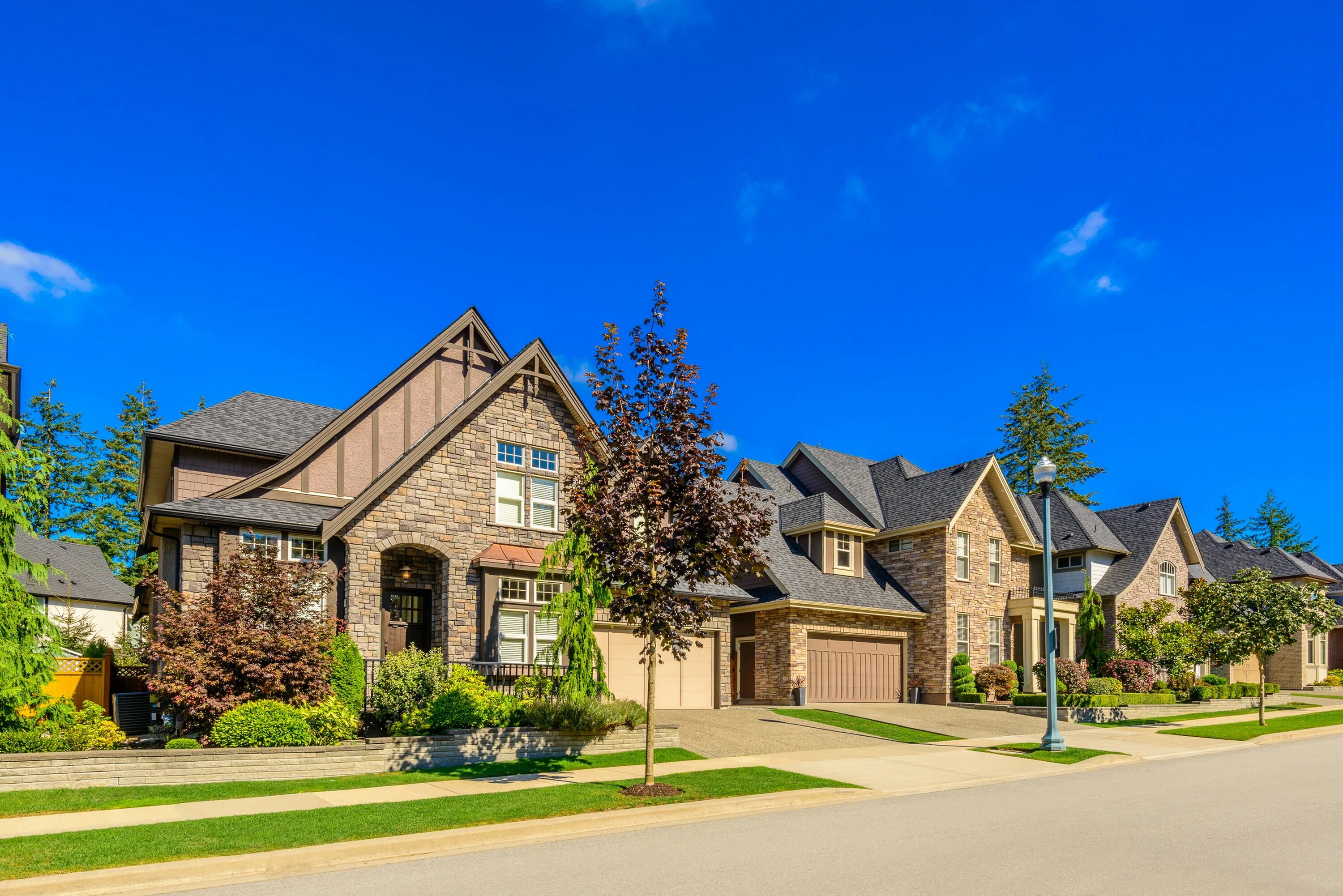 Американский пригород субурбия. Американский пригород субурбия. Улицы американских деревень. Homes and neighbourhoods. Американский пригород субурбия.