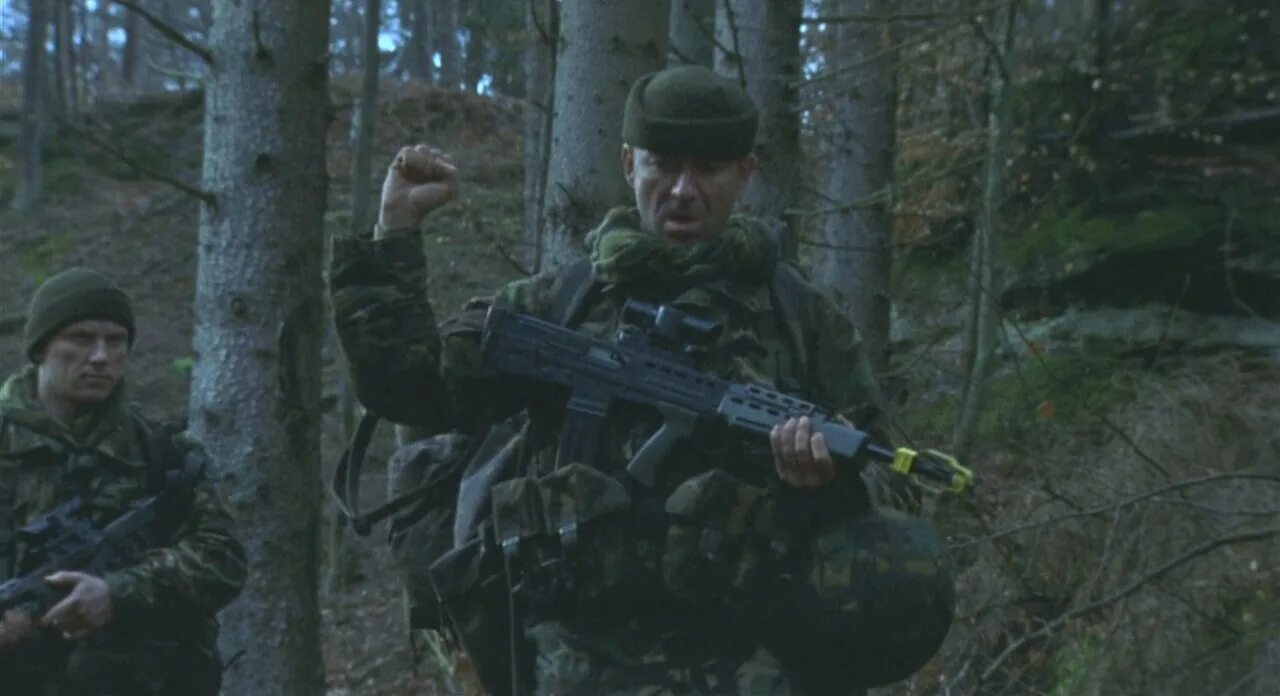 Современные воины 2002. Современные воины 2002. Современные воины 2002. Военный фильм про собаку байкал. Современные воины 2002.