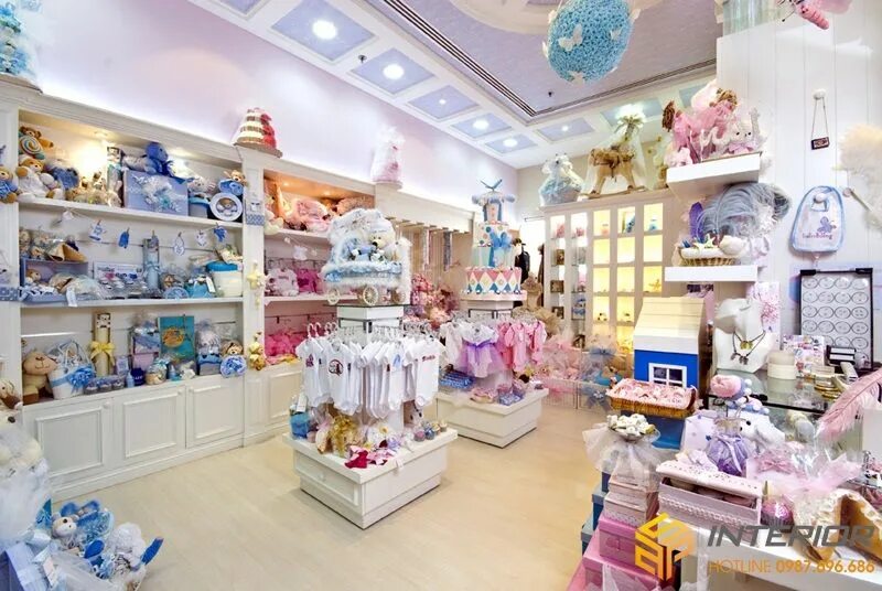 Детский магазин г. Интерьер детского магазина. Магазин игрушек для детей. Красивый магазин игрушек. Магазин детской одежды для новорожденных.