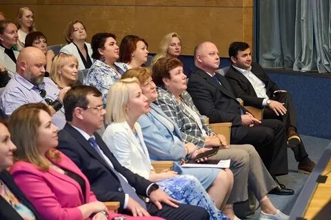 Работники министерства культуры