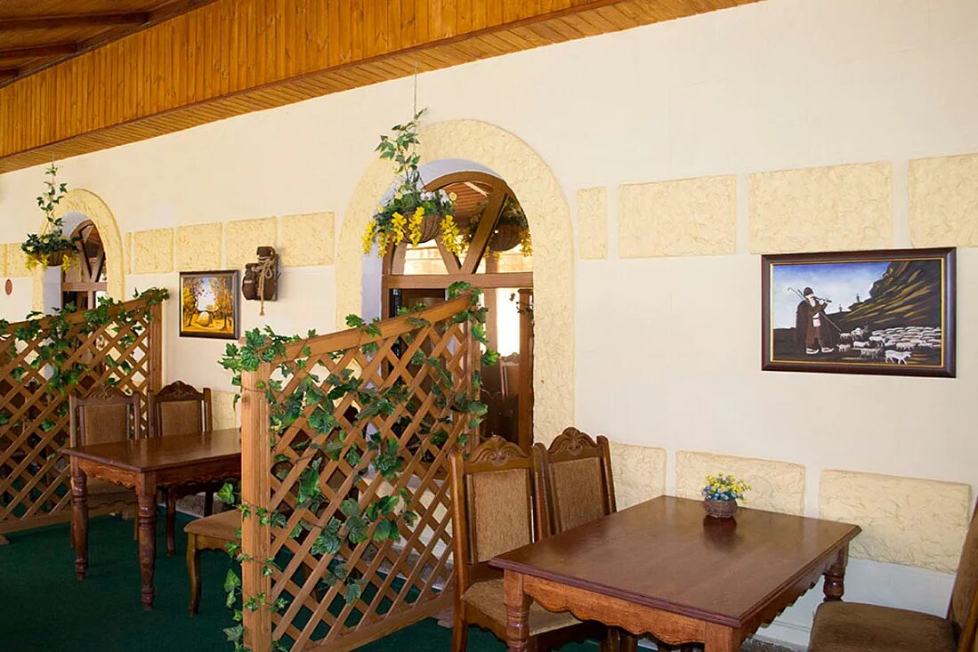 Кафе не горюй ростов на дону тургеневская. Тургеневская 50 ростов-на-дону кафе. Тургеневская 50 ростов-на-дону кафе. Грузинский ресторан не горюй ростов. Кафе не горюй ростов на дону.