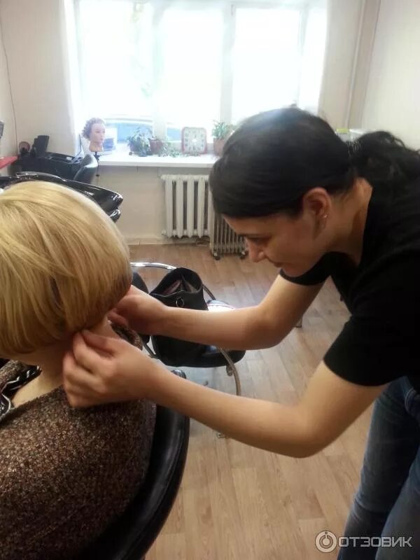 Парикмахер добра. Лучший парикмахер уфы. Девушка парикмахер. Чемпионат россии по парикмахерскому искусству 2012. Салон wella липецк толстого.