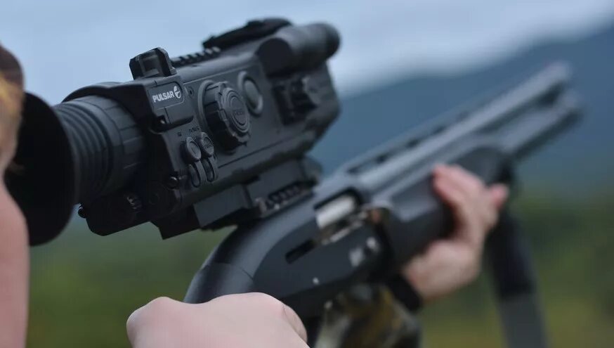 прицел ночного видения ружье. лазерный целеуказатель veber 010g зеленый. оптика ночного видения для свд. прицел ночного видения для охоты на гладкоствольное оружие 12 калибра. прицел ночного видения ружье.