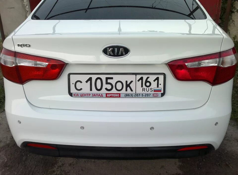 Парктроник Kia Rio 4. Парктроник Kia Rio 3. Киа Рио 4 парктроники задние. Киа Рио 3 задние парктроники.