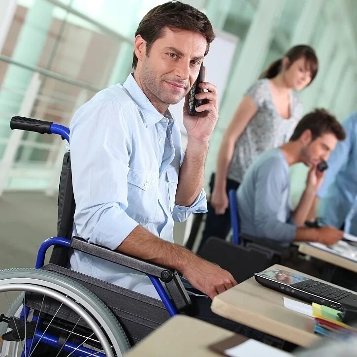 Что получает работающий инвалид. Работа для инвалидов. Инвалиды работают в кафе. Работа для инвалидов картинки. Цифровизация инвалидность.