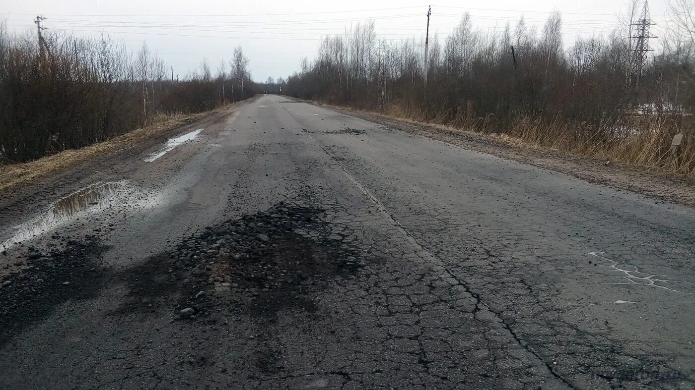 Дорога валдай демянск. Дороги старая русса. Дороги в старой руссе. Старая русса ул поливановой 43. Дорога холм - старая русса.