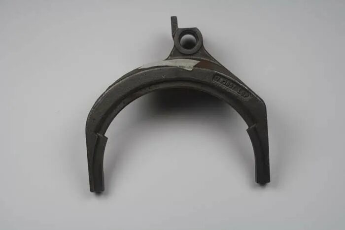 Вилка кпп ваз 2108 3-4 передача. Вилка кпп уаз 3-4 передачи. Вилка кпп уаз 3-4 передачи. Вилка кпп уаз 452. Вилка переключения передач уаз 469.