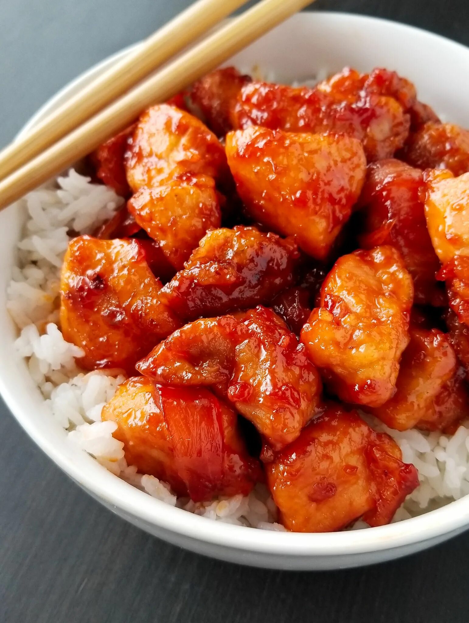 Sour chicken. Соусы в азиатском стиле. sweet and sour chicken. sour sweet. поке с хрустящим цыпленком.