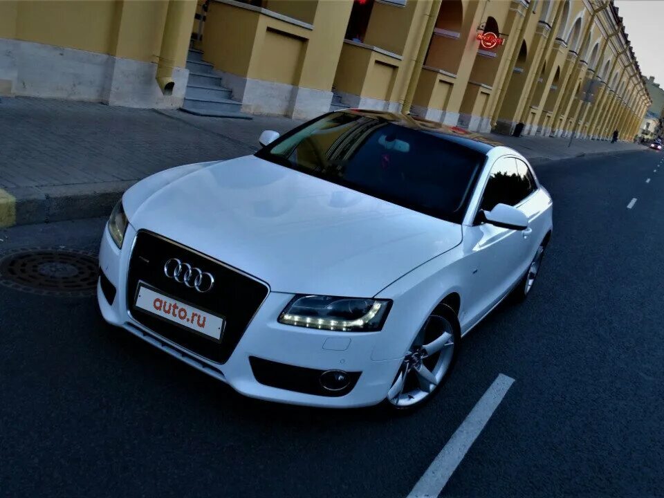 Как выглядит белая ауди Купить б/у Audi A5 I (8T) 3.0d AMT (239 л.с.) 4WD дизель робот в Москве: белый А