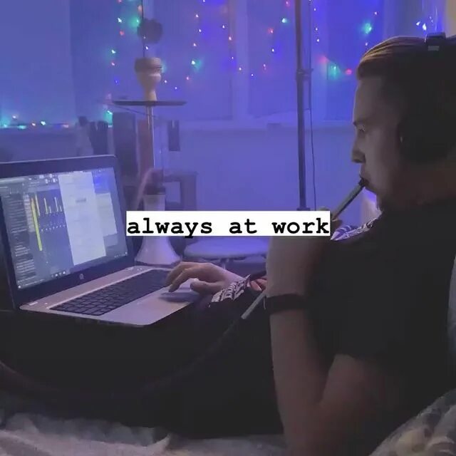 I always working hard. Always work перевод. Always working. наречия частоты в английском языке таблица. Always work перевод.