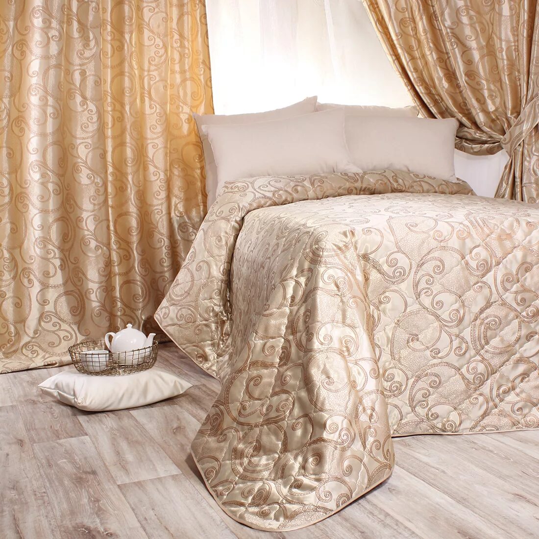 комплект с покрывалом togas лорель 240 х 260 см. комплект "версаль", togas. покрывало тогас перламутровый. красивые шторы в спальню. шторы пледы.