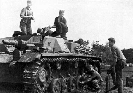 B 1941