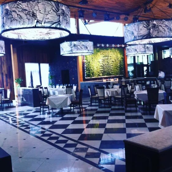 коммунистический 25/4 сан ремо. коммунистический 25/4 сан ремо. Sanremo коммунистический просп 25 4 западный фото. ресторан сан ремо в ростове на дону. ресторан сан ремо буденного.