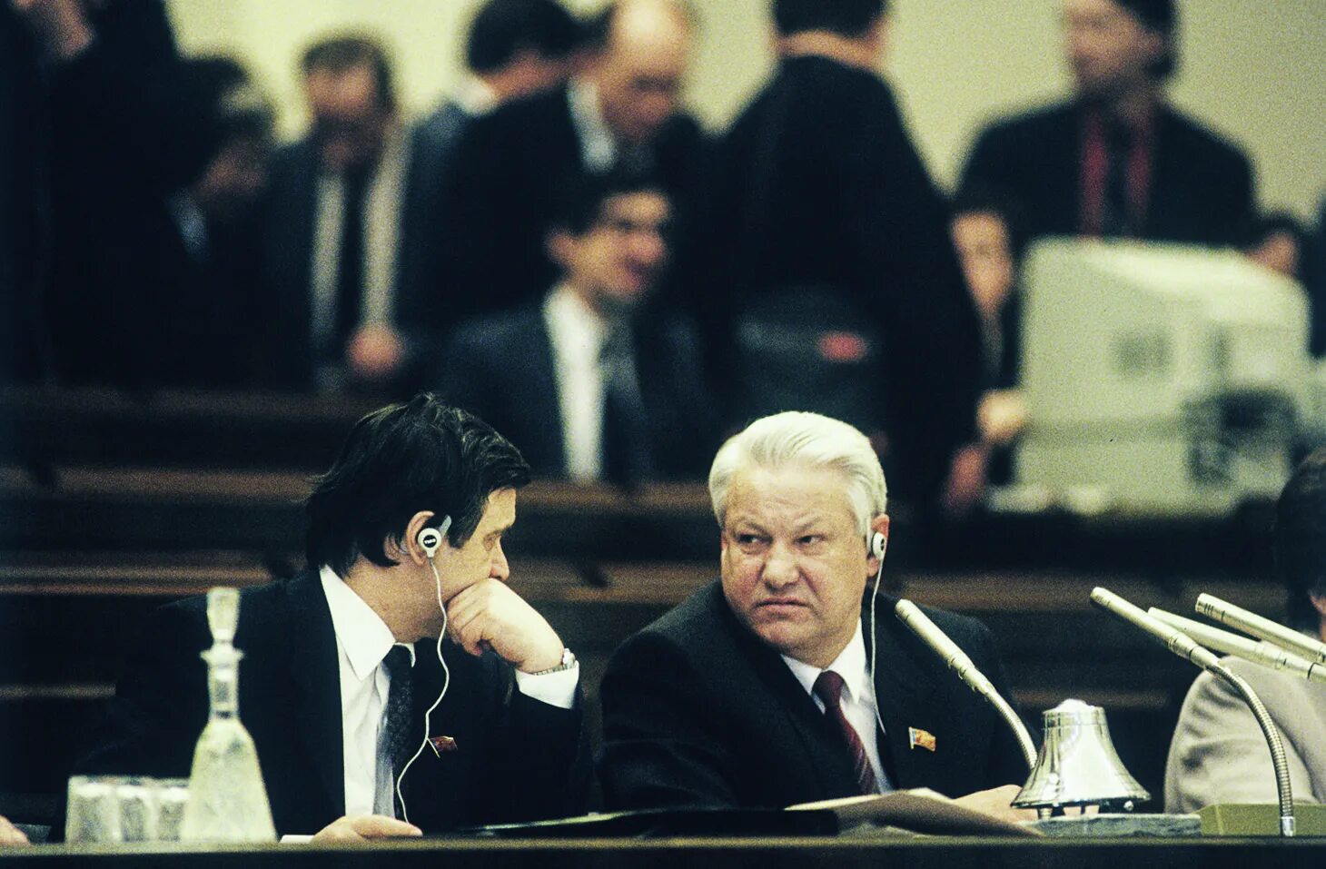 Совет народных депутатов рф. Хасбулатов и Ельцин 1993. Ельцин и Хасбулатов 1991. Ельцин и Хасбулатов 1992.