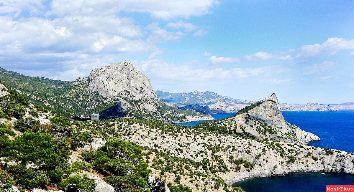 долина рая крым новый свет. программа новый свет. замок в новом свете новый свет. подъезд к новый свет крым. новый свет крым 2022.