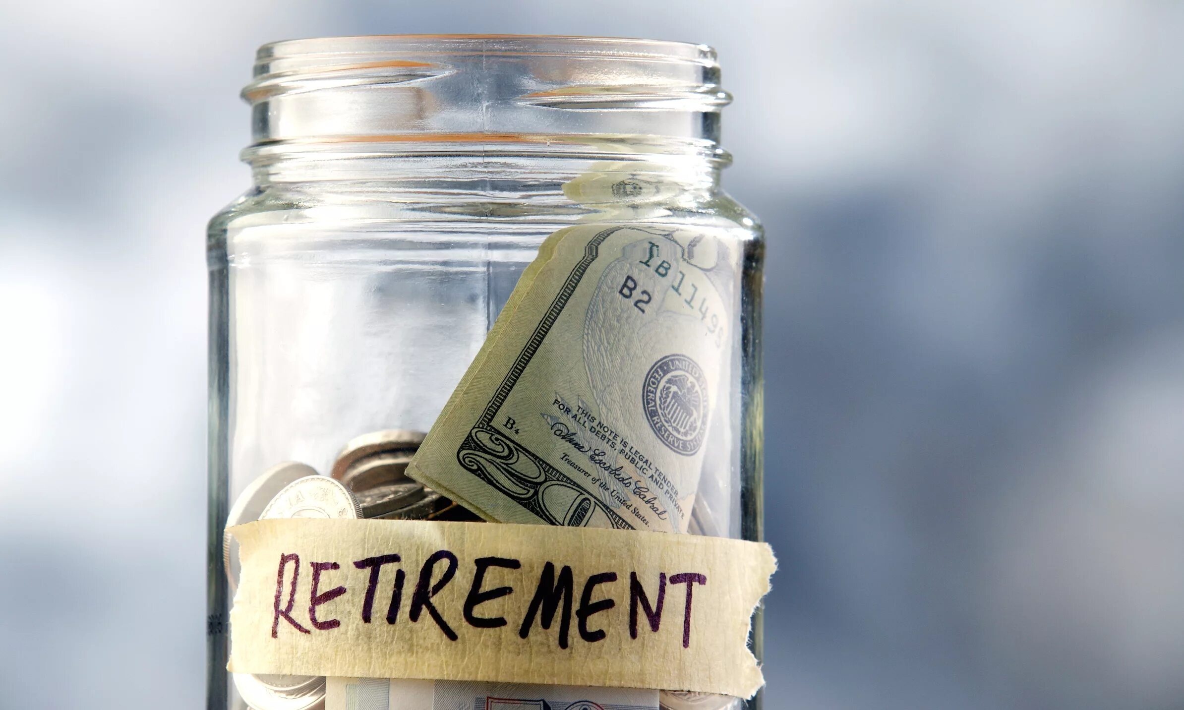 Retirement. Retirement savings. Invest your retirement savings. Pension.