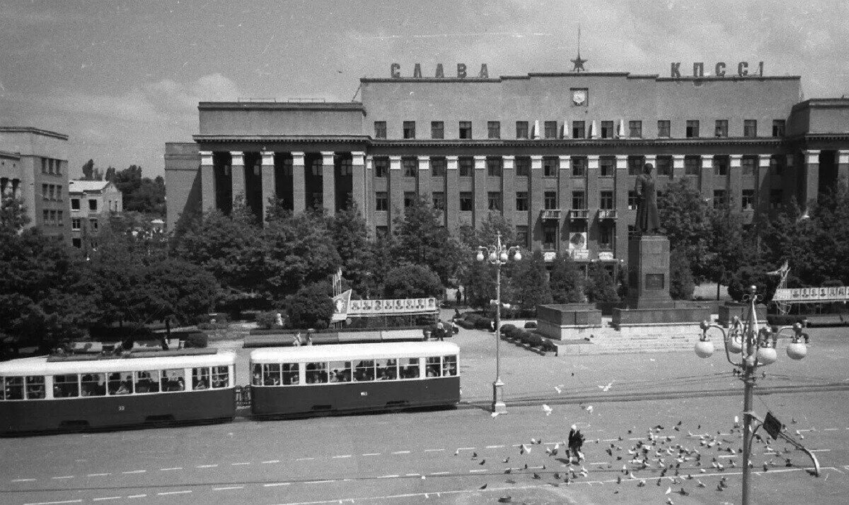 Старый город Орджоникидзе. Владикавказ Орджоникидзе в 1990. Владикавказ старый город. Владикавказ 19 век. Орджоникидзе ссср