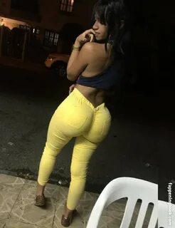 Yinett Baez Nude.