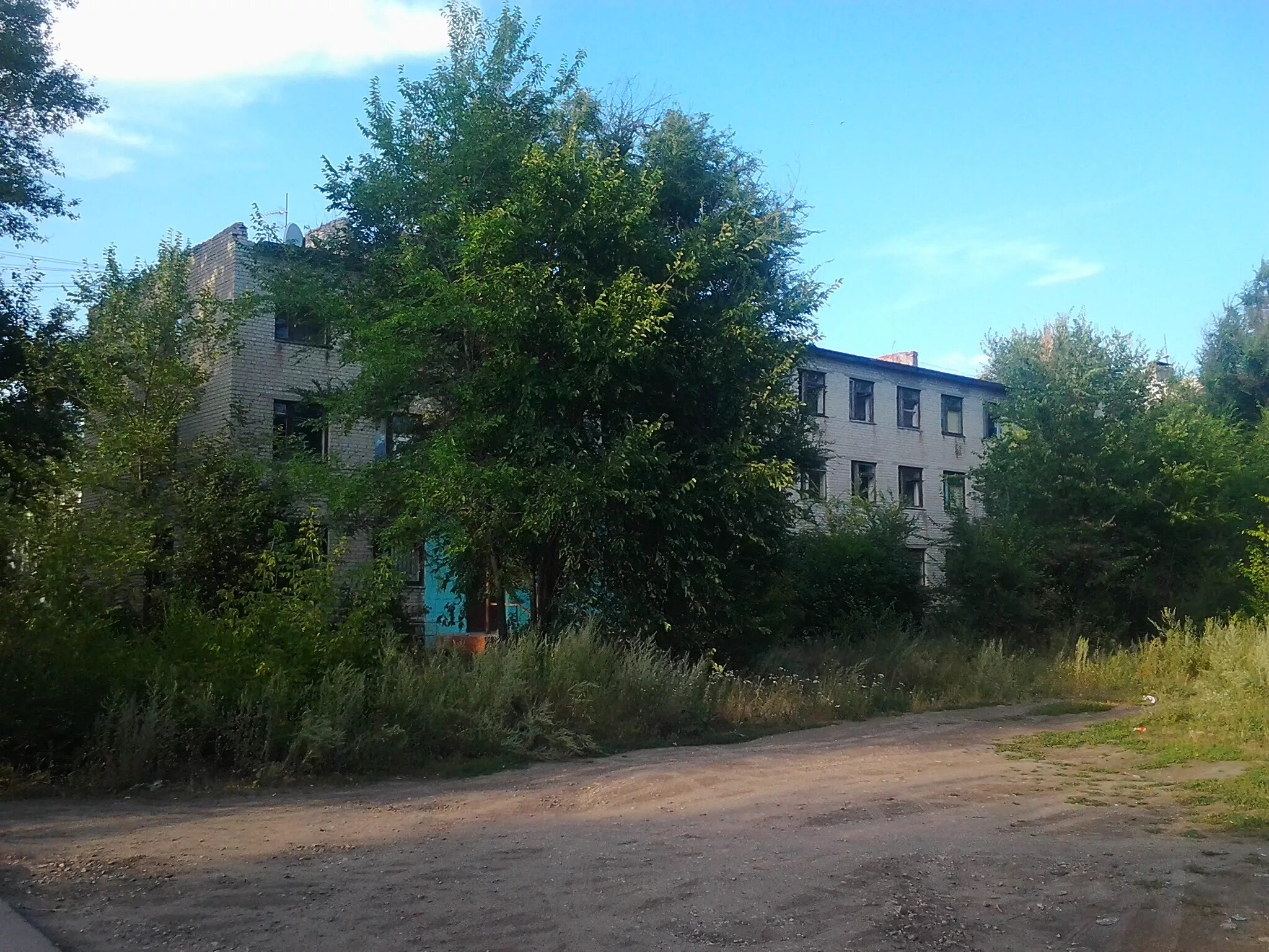 Погода саратовской город петровск. Петровск военный городок. Петровск Саратовская область. Саратовская область город Петровск улица Кирова 131. Петровск Саратовская область улица Куйбышева 8 в.