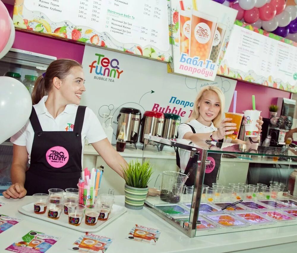 Кафе бабл ти санкт. Tea funny bubble tea москва. кафе tea funny в москве. bubble tea кафе. кафе бабл ти в москве.