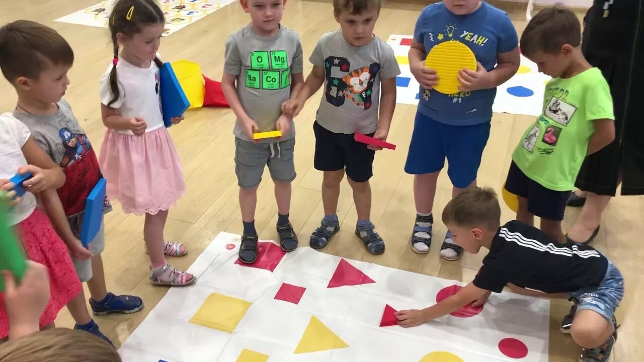 Напольные игры vay toy. Напольная игра медовое сражение. Игры вай той. Игра слоги на дороге. Игры вай той.