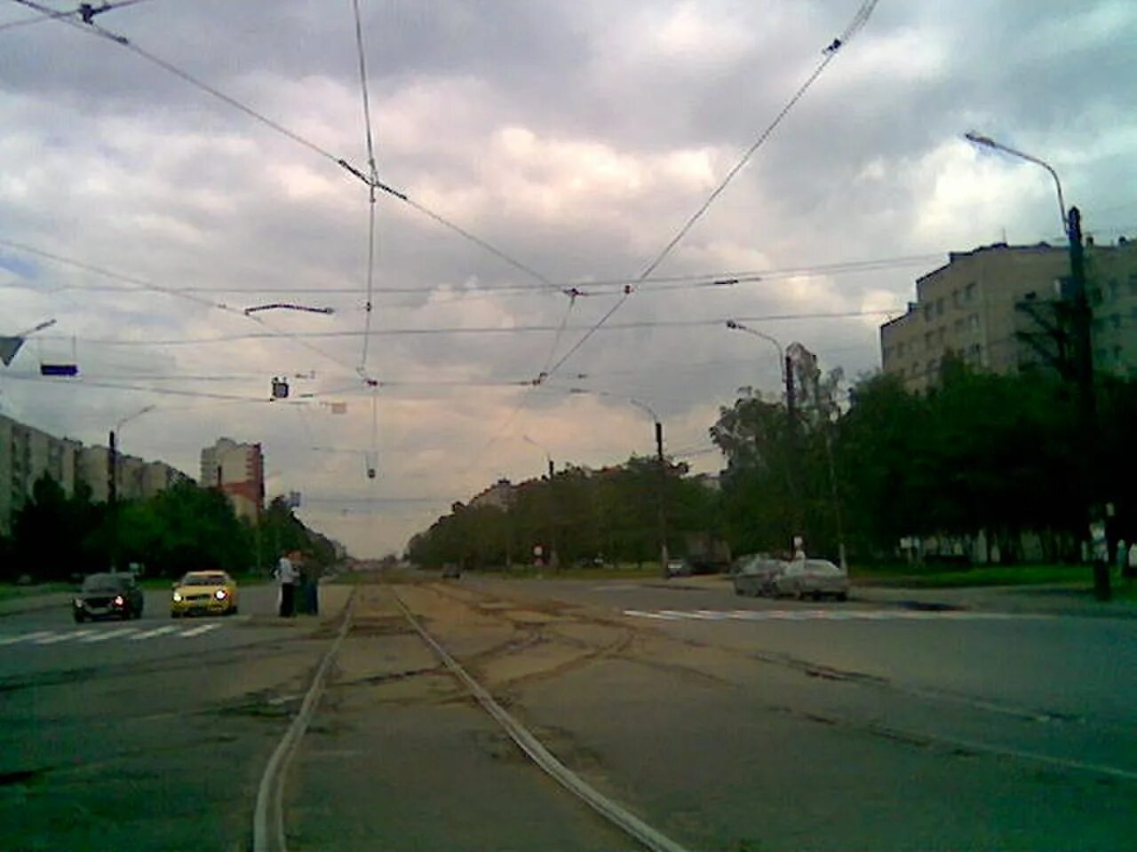 Улица дыбенко ленинград. Улица дыбенко (станция метро). Улица дыбенко фото. Улица дыбенко очередь. Дыбенко, 26.