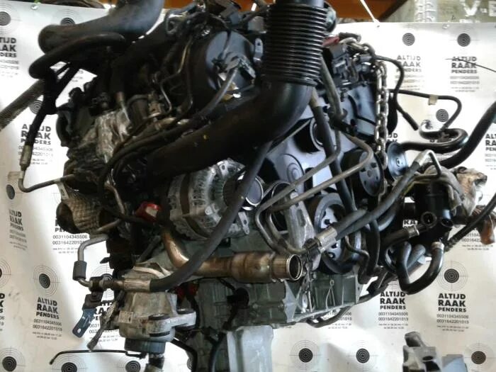 Двигатель рендж ровер 3. Двигатель рендж ровер спорт 3. 306dt land rover. Двигатель 3. Ровер 306.