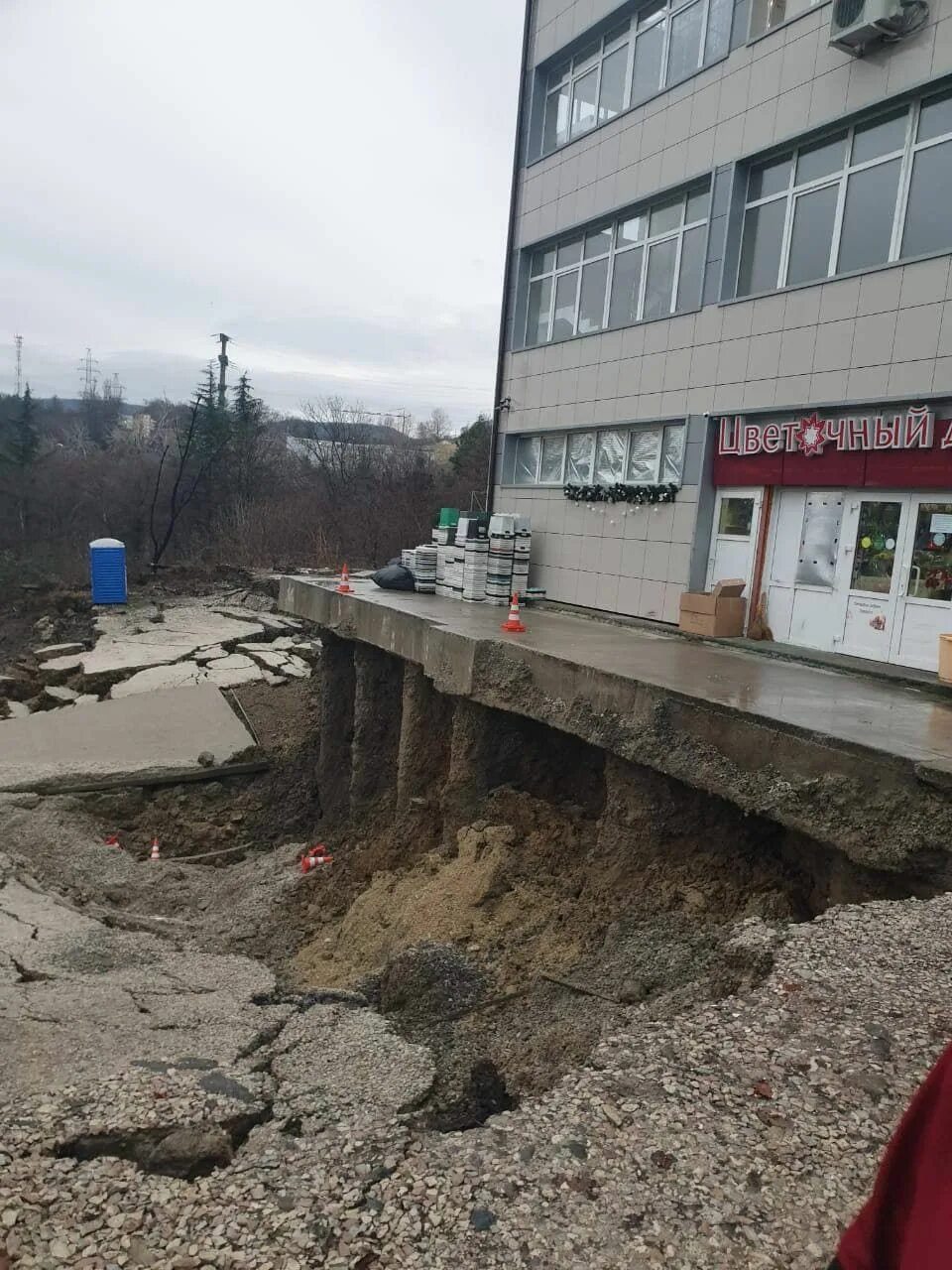 Оползень в Сочи 2021. Оползень в Сочи 2022. Оползень в Сочи. Обвал где