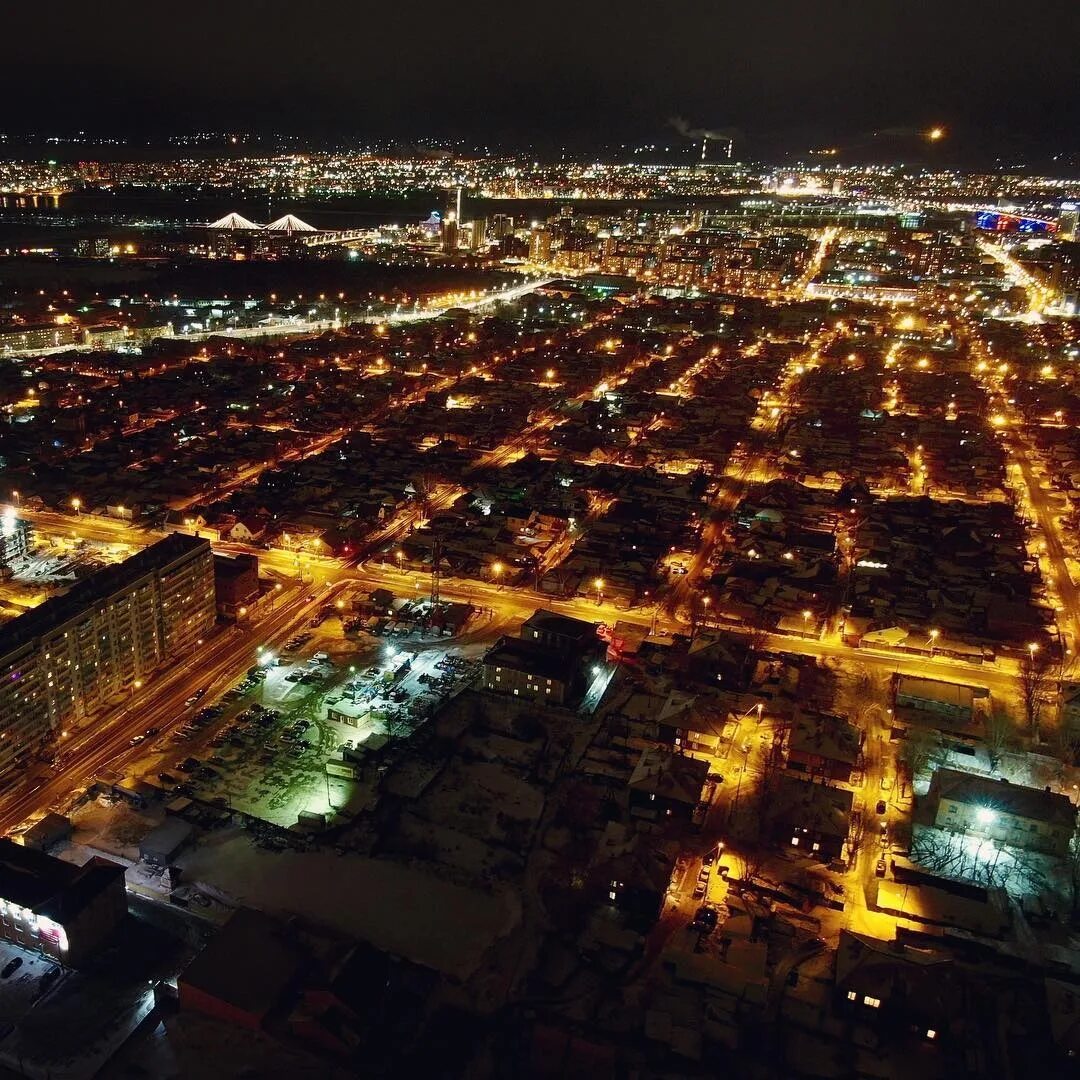 Абытаевская 36. Покровка красноярск с высоты. Район покровка красноярск. Свет в покровке красноярск. Улица сосновского 82 красноярск.