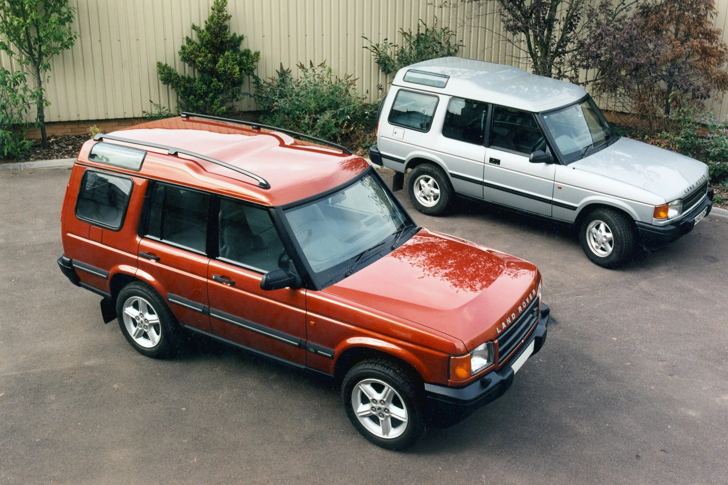 ленд ровер дискавери 1989. ленд ровер дискавери 1 поколения. ленд ровер дискавери 1 трехдверный. ленд ровер дискавери 1. ленд ровер дискавери 1990.