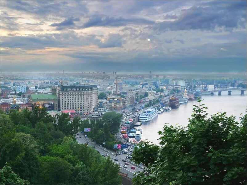 киев 2010. воздух киев. киев в тумане. погода в киеве. смог.