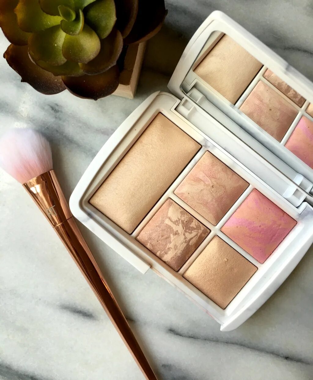 Ambient lighting edit. Палетка hourglass аmbient lighting palette. hourglass ambient lighting edit палетка. палетка теней hourglass. hourglass пудра 6 палетка.