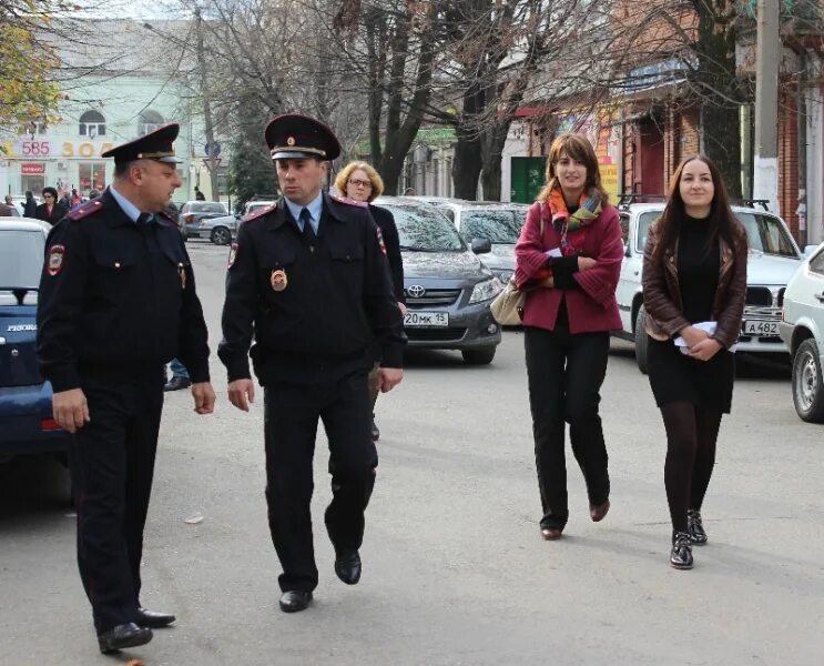 Где живут полиция. Отдел полиции 3 Владикавказ. Транспортная полиция Владикавказ. Участковые Владикавказ. Участковые полиции Владикавказ.