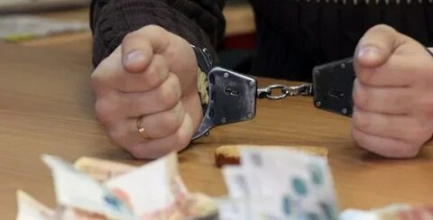 Отдал бандитам деньги