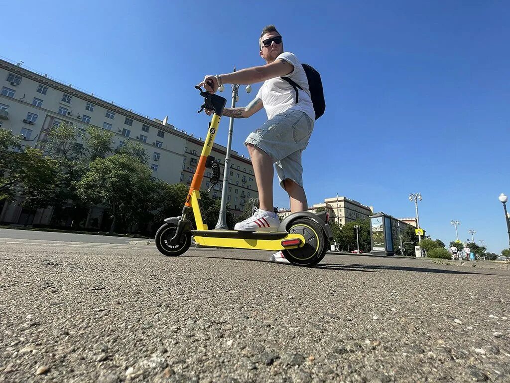 Самокат напрокат в москве через приложение. Самокат. Электросамокаты. Самокаты за 399.