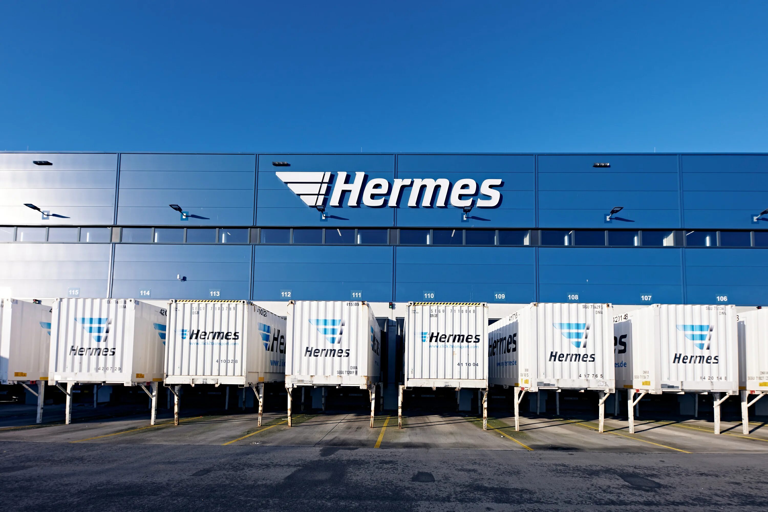 Hermes engine. Гермес логистик. hermes транспортная компания. hermes international sca. сервис hermes.