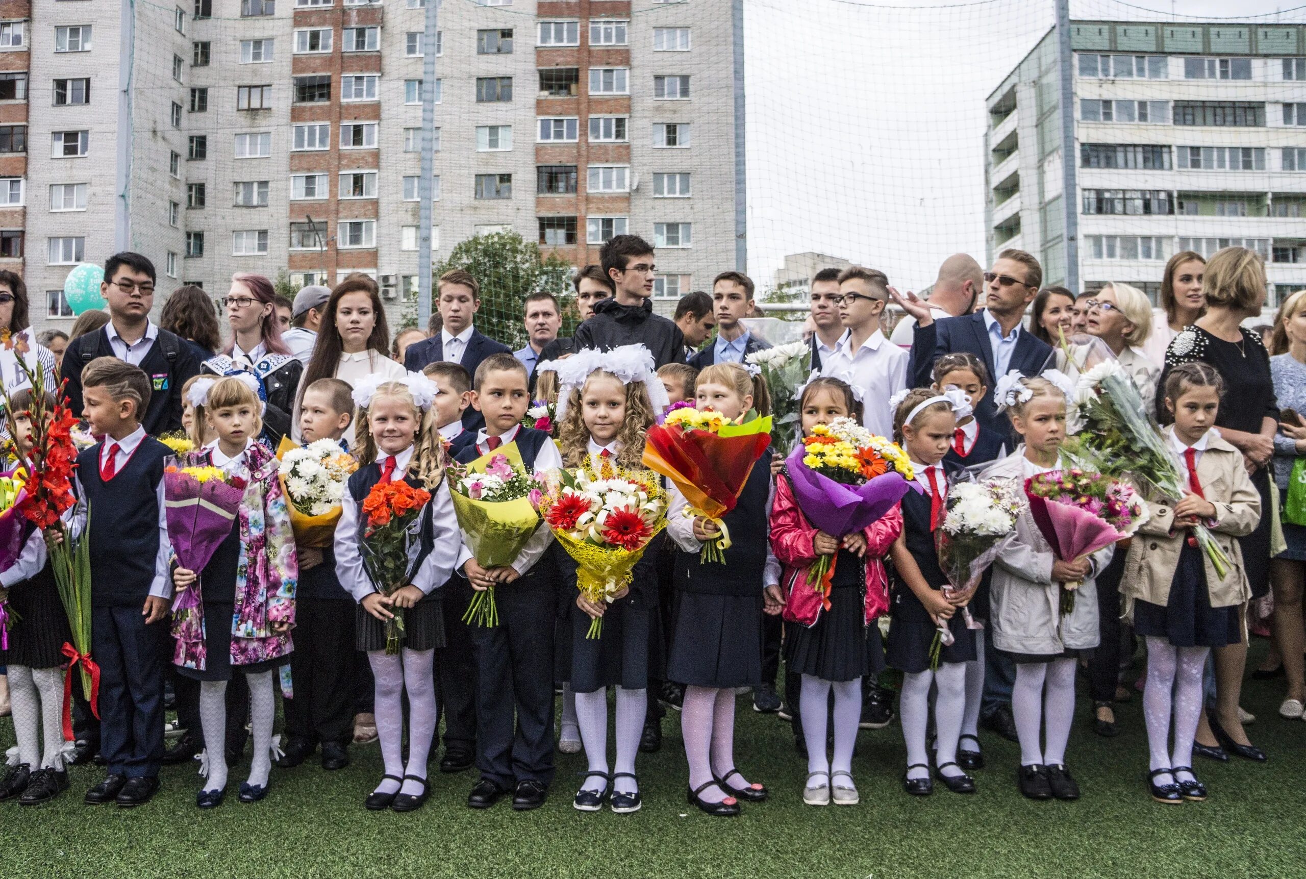 10 линия 1 б. Школа 7 Сосновый Бор Ленинградская область. Школа 2 Сосновый Бор. Школа 6 Сосновый Бор. Школа 9 Сосновый Бор.