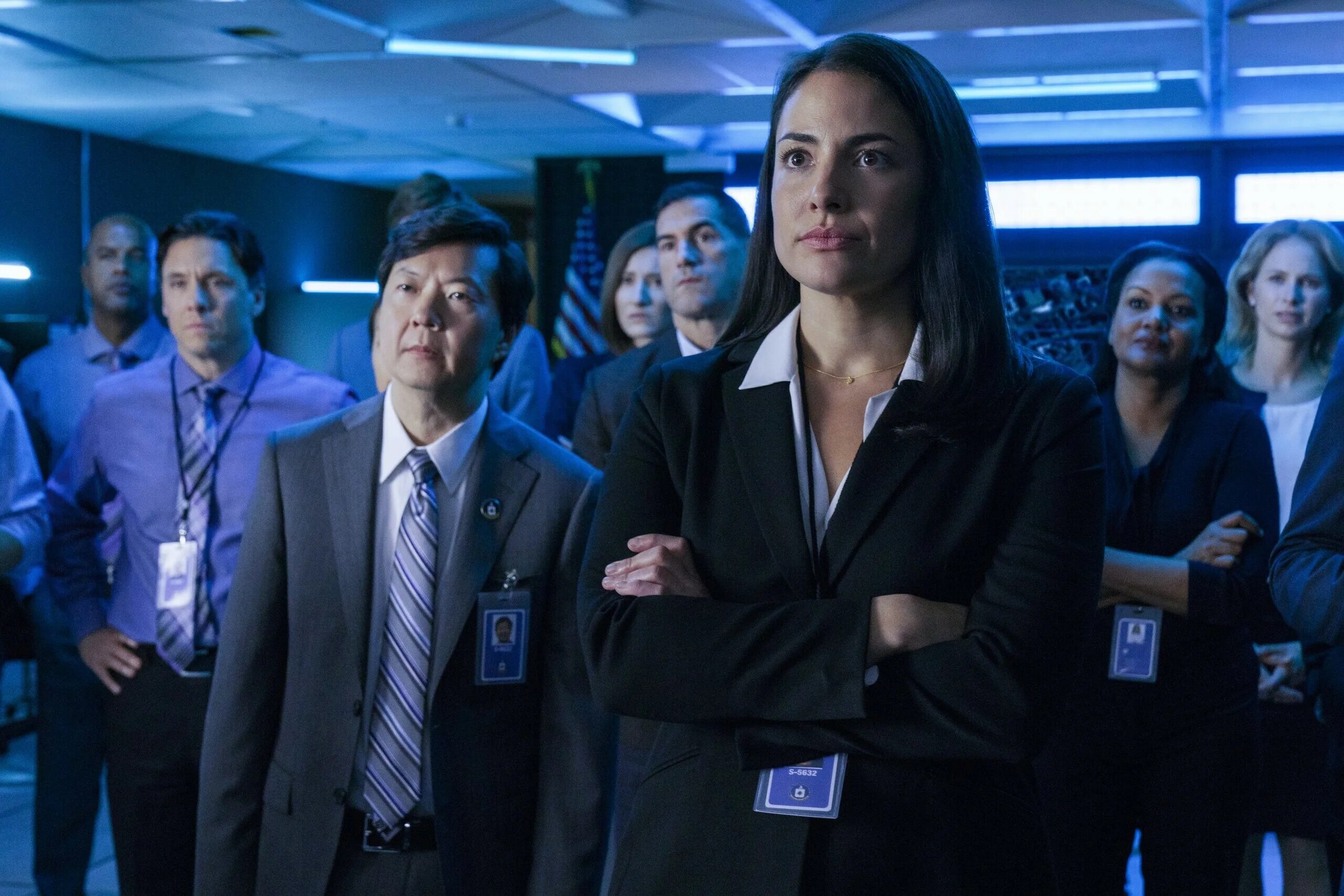 Сайт шпион. Мужчина в шляпе и очках. Сайт шпион. Шпион. Шпион в шляпе.