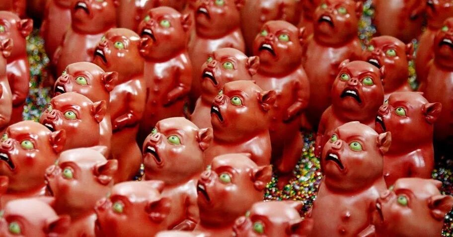 Китайский шок. Китайский скульптор сюрреалист Чен вен. Свиньи Чен Венлинг скульптуры. Капиталистическая свинья.