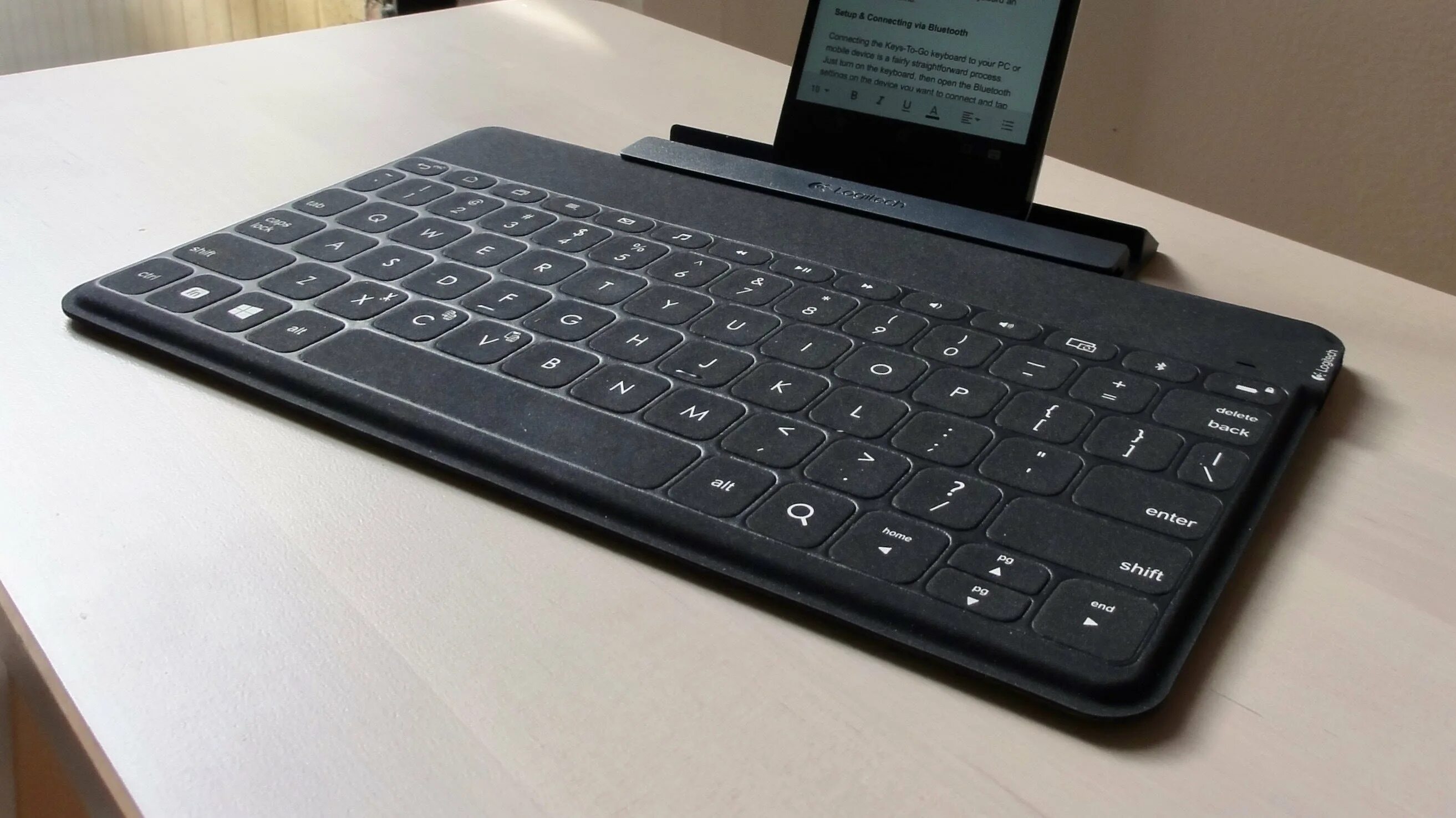 Чехол клавиатура logitech. Клавиатура logitech keys-to-go. logitech keyboard 2025. logitech keyboard mi. logitech клавиатура слим.