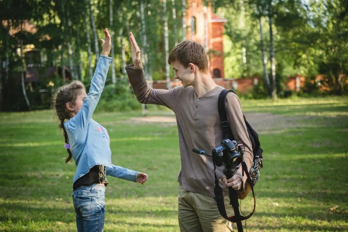 Family smena. Лагерь Алга Казань. Места в Казани для подростков. Киношкола Казань.