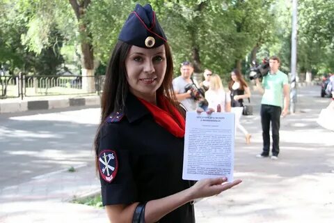 Девушка без образования