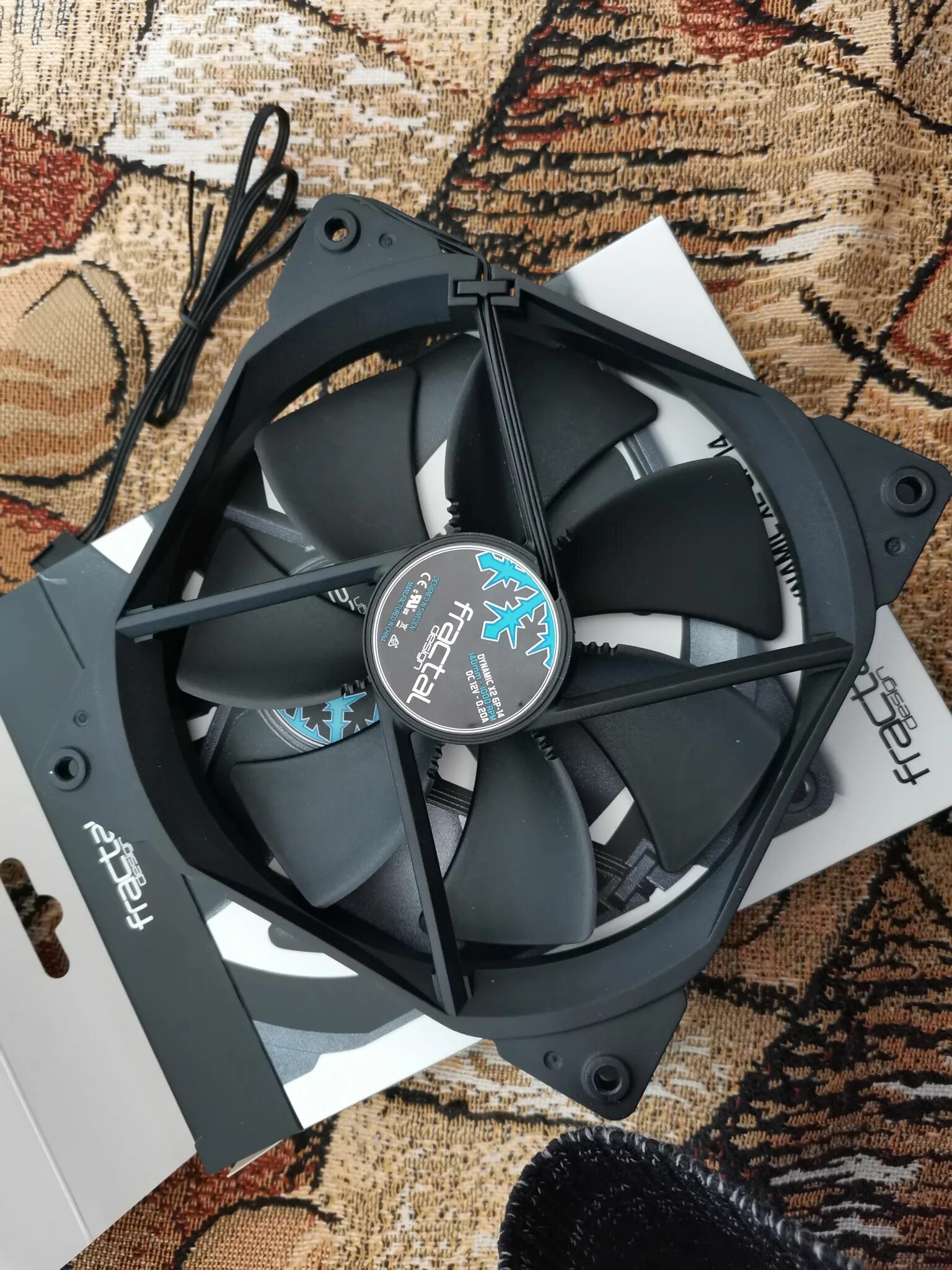 Fractal design dynamic. Fractal design dynamic x2 gp-14. fractal design dynamic gp-14 fan. fractal design dynamic x2. fractal design dynamic x2 gp-14 white коробка.