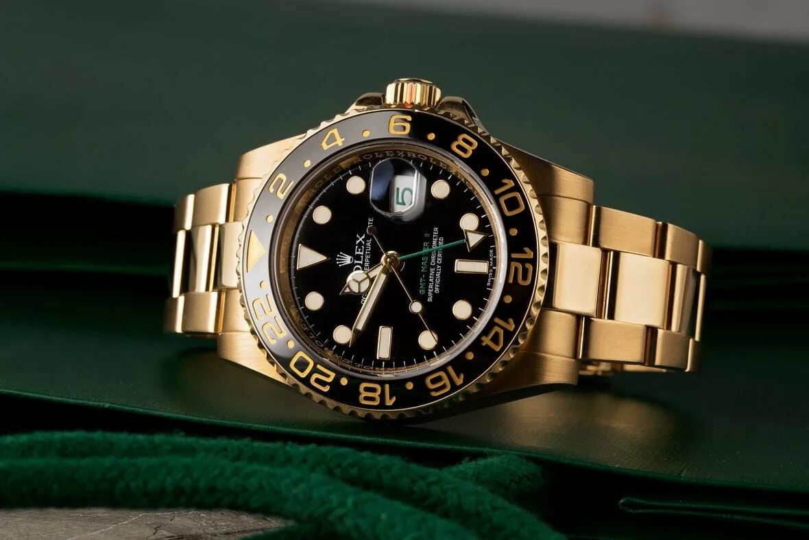 Наручные часы rolex. Часы ролекс s808g. Rolex Submariner Gold Black. Rolex GMT Master bi Color 2023. Часы ролекс 8652g.